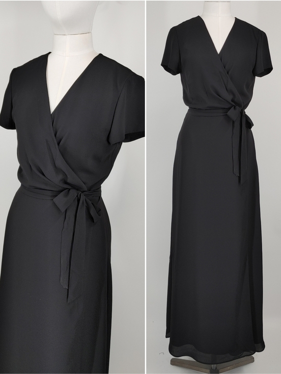 Aritzia Dresses & Skirts - Babaton Slit Wrap Midi Dress